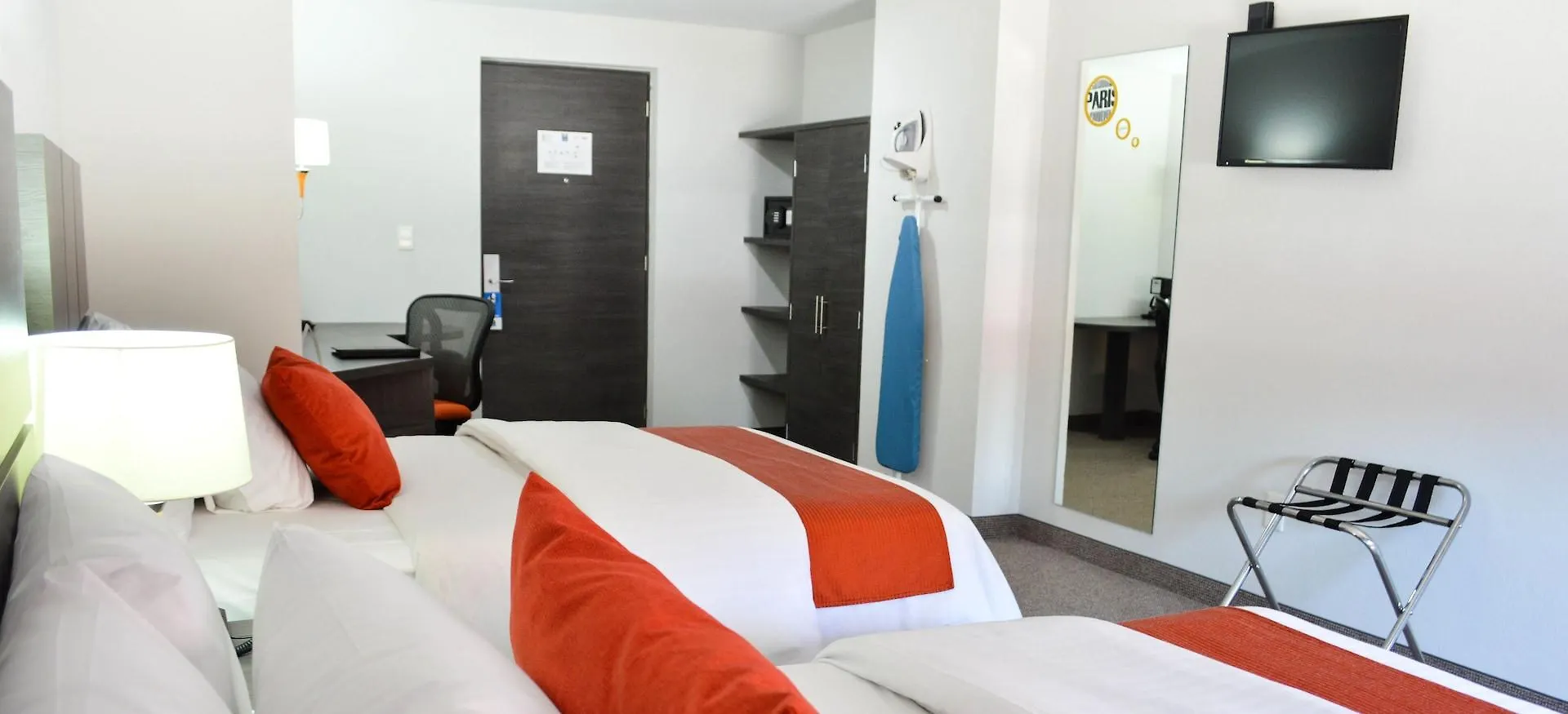 Hotel Bewow Querétaro